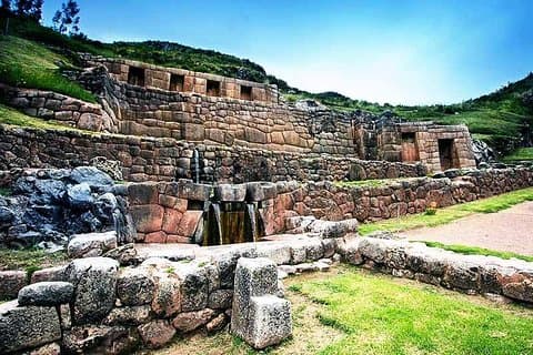 City tour de meio dia em Cusco: quatro ruínas, catedral e Qorikancha