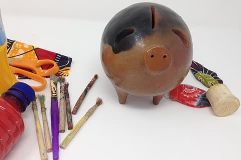 Classe di pittura su ceramica di terracotta