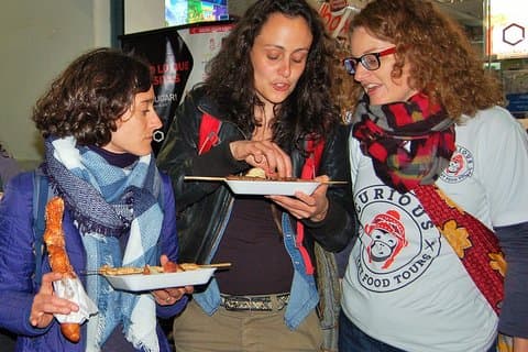 Nysgerrige Monkey Cusco - Spis gaderne, Walking Food Tour