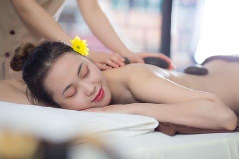 彼女の荷物に至福を