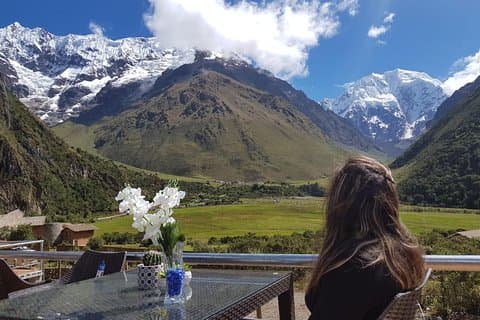 Tour lago Humantay día completo desde cusco grupo pequeño personalizado