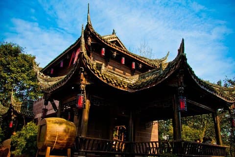 De Chengdu: Pandas Gigantes e a Cidade Antiga de Huanglongxi em um dia