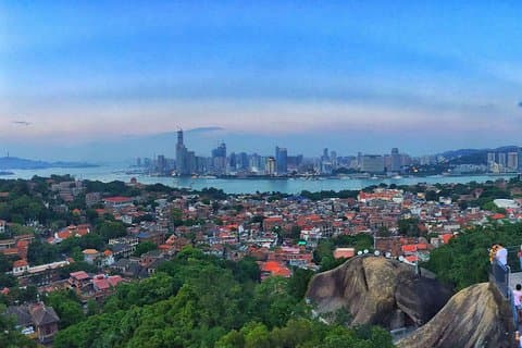 Private Day Tour: Gulangyu Island en Jimei Study Village vanuit Xiamen