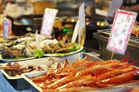 Private Taipei Food Tour with a Local Foodie