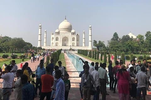 Privat Taj Mahal & Agra Tour fra Delhi med bil