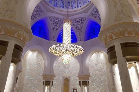 Tour di un giorno intero da Dubai ad Abu Dhabi con la Grande Moschea