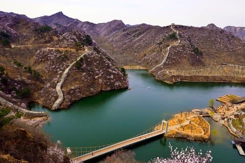 Tournée privée Mutianyu et Huanghuacheng Great Wall avec un pilote anglophone