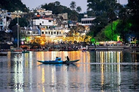 Private Same Day Tour af Mount Abu fra Udaipur