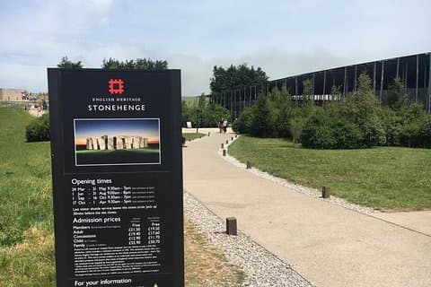 Privé voertuig dagtocht naar Stonehenge, Salisbury, Windsor Castle vanuit Londen