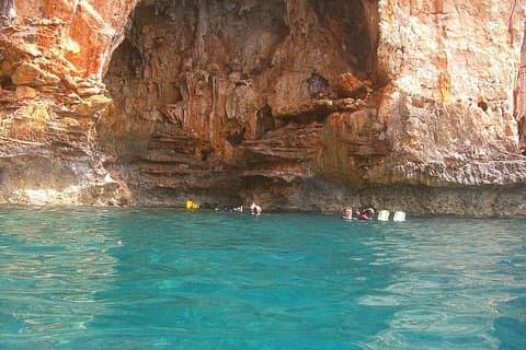 Chania: Boat Trip with Guided Snorkeling Tour & SUP