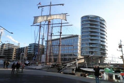 Visita guiada a pie de Hamburgo: HafenCity, Speicherstadt y la Filarmónica del Elba