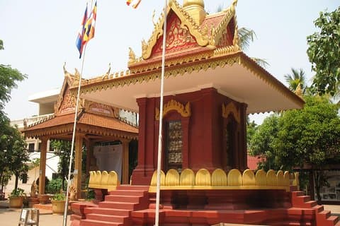 Oorlogsmuseum, Killing Field en drijvend dorp (Kampong Kleang)