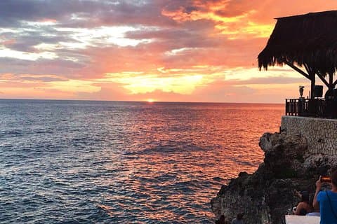 Rundreise durch Jamaika zum Negril Beach und Ricks Cafe