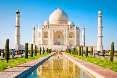 From Delhi : Taj Mahal & Agra Fort Same Day Tour (With Lunch)