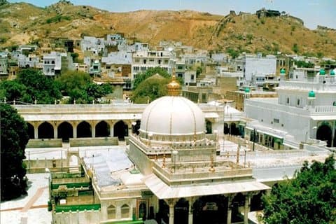 Ajmer Pushkar Tagestour mit dem Privatwagen