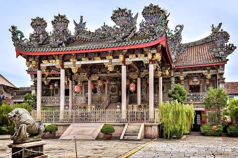 Penang City Temple Tour with Penang Hill(Fast Lane) & Kek Lok Si