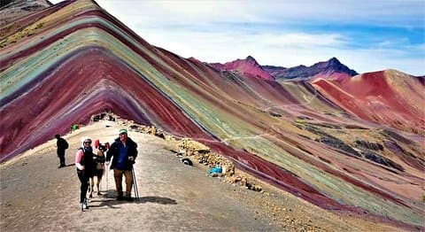 Raimbow Mountain - Full Day Tour