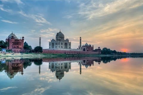 Desde Delhi : Excursión privada el mismo día al Taj Mahal en coche Todo Incluido