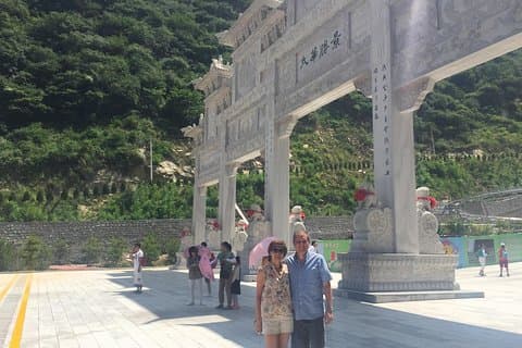 Full Day Xi'an Tour privado de la aventura de la montaña Huashan