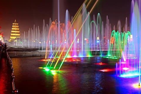 Xi'an Night Tour: South Gate Square og Big Wild Goose Pagoda Square
