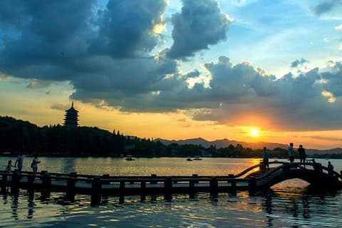 Water Town e West Lake Sightseeing con Hangzhou Hotel o trasferimento stazione ferroviaria