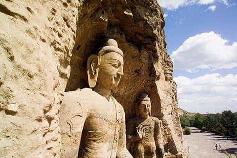 Tour privado de Botique: grutas de Yungang y el monasterio colgante de Datong