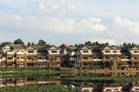 Excursión privada de un día a Kunming Vista panorámica y cultura de minorías étnicas