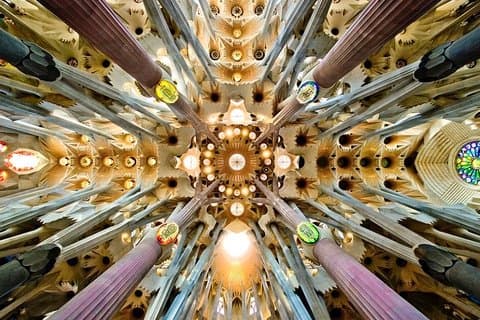Golden Hour i Gaudis Sagrada Familia med ekspertguide