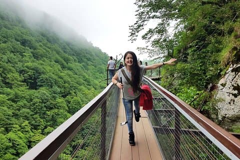 Trinn I Imereti Caves, Beskyttede områder og Stier