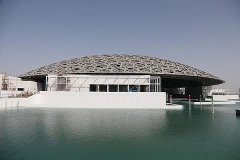 Ganztagestour durch Abu Dhabi und das Louvre-Museum