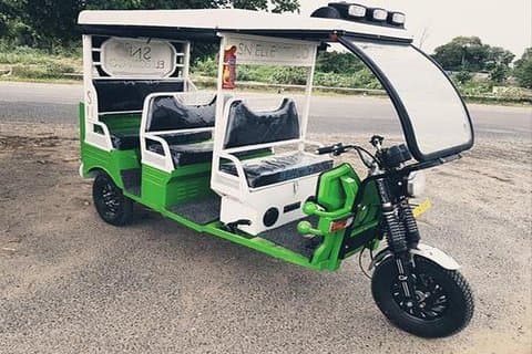 Heldags Taj Mahal & Agra City Tour av E-Rickshaw