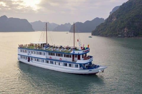 Halong Bay Cruise 2 dage 1 nat med 4 stjernet luksus