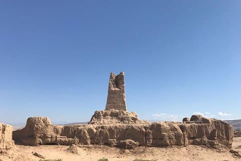 カレズ・システムとエミン・ミナレット日帰りツアーを含むトルファン観光