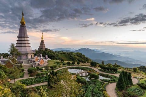 Esplora Doi Inthanon – la cima più alta della Thailandia vicino a Chiang Mai