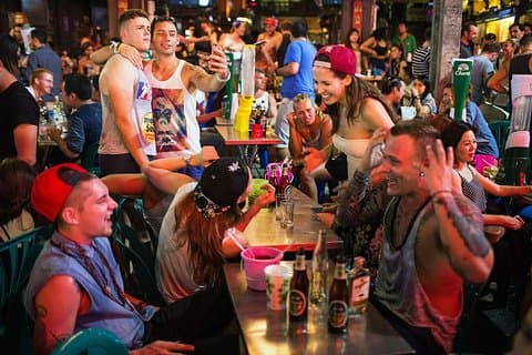 3 Days Bangkok Experience with Accommodation & Top Sightseeing