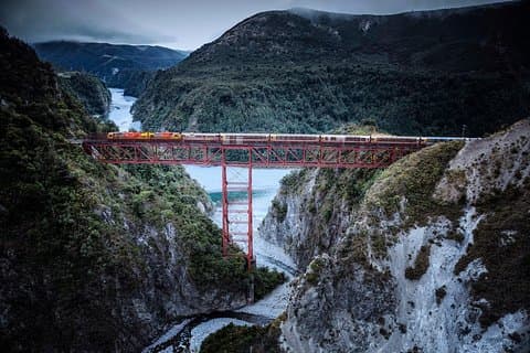 Arthur's Pass og TranzAlpine Train Day Tour fra Christchurch