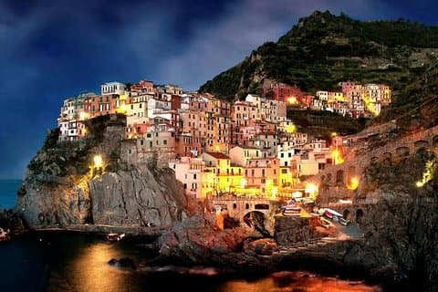 Private VIP Exclusive Tour van Cinque Terre - excursie naar de kust van Livorno / Spezia