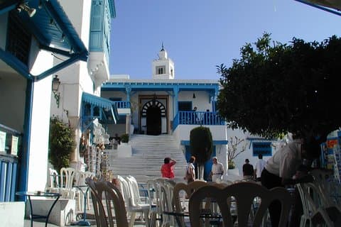 1/2 carthage di giorno e sidi bou detto