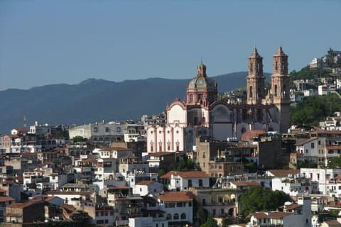 Taxco the silver town with stop in Cuernavaca