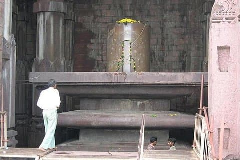 Excursão privada de dia inteiro às cavernas de Bhojpur e Bhimbetka saindo de Bhopal com almoço