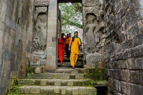 Day Excursion To Kangra From Dharamshala