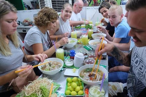 Saigon After Dark og Street Food fra Motorcykel og Scooter