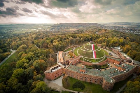 Excursão ao Krakow Mounds, privada