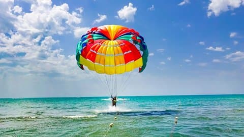 Fantastisk parasailing tur i Hurghada