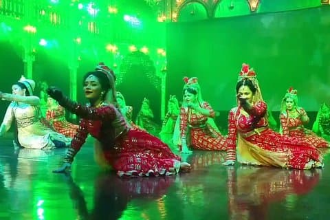 Kalakriti Show（Mohabbat E Taj）アグラで
