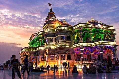 One day Mathura and Taj Mahal Tour With Lunch From New Delhi