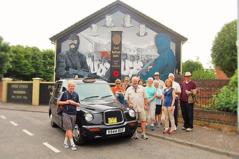 Tour in taxi nero murale repubblicano e lealista di 2 ore da Belfast