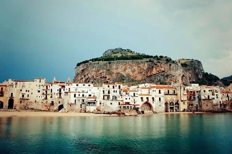 Private Full Day Tour to Monreale and Cefalú from Palermo