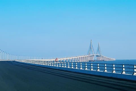 Private Transfer to Shanghai Donghai Bridge and Yangshan Port