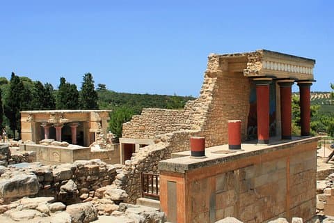 Knossos Wine & Pottery Tour da 4 a 15 clienti